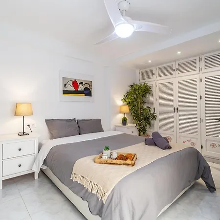 Apartmentos Vistamar فوينخيرولا
