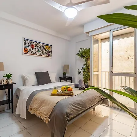 Apartmentos Vistamar شقة فوينخيرولا