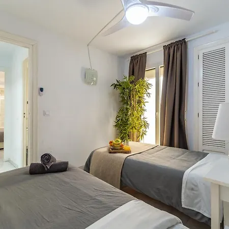 شقة Apartmentos Vistamar