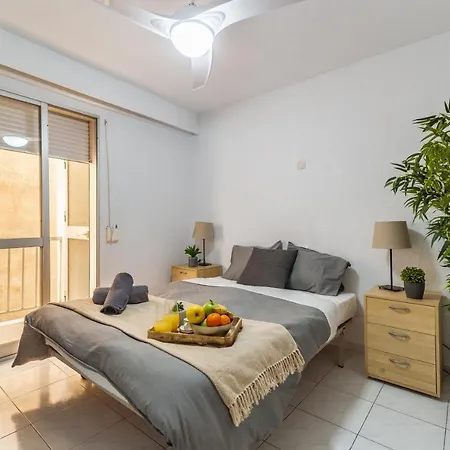 Apartmentos Vistamar شقة فوينخيرولا