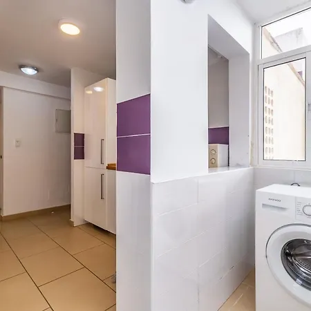 Apartmentos Vistamar شقة فوينخيرولا